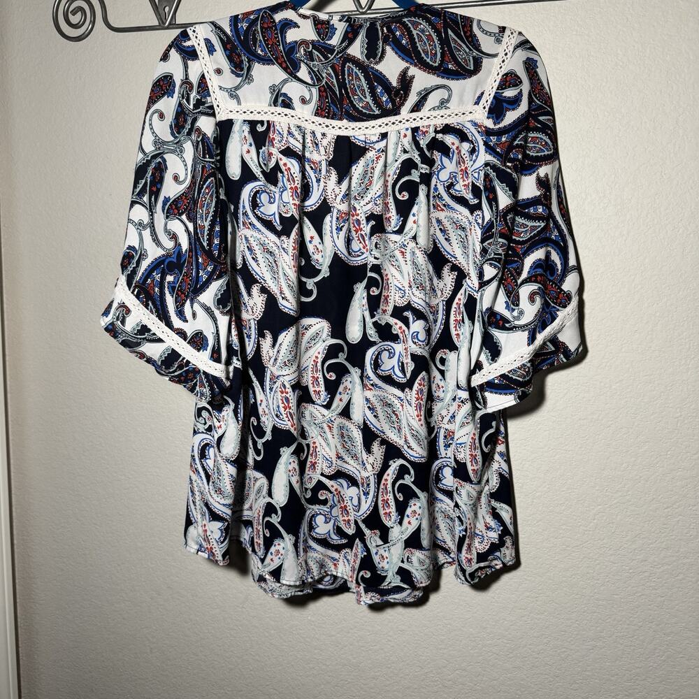 Zac & Rachel White Blue Paisley Blouse With Rope Tie Cute Business Floral Dress